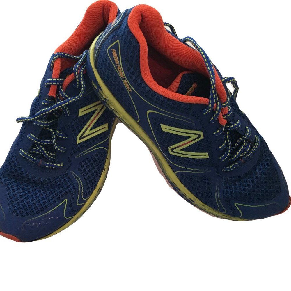 New Balance Tennis Shoes
